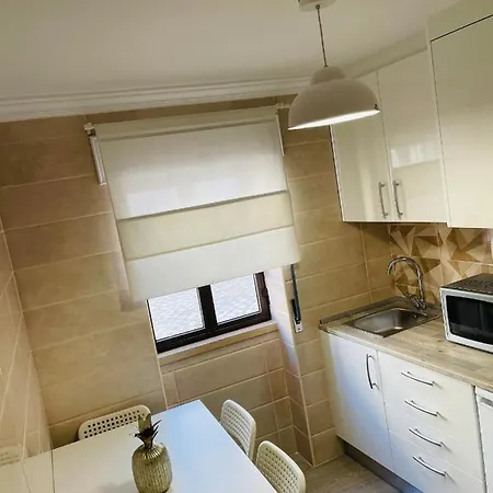 Casa Candinha Holiday home *